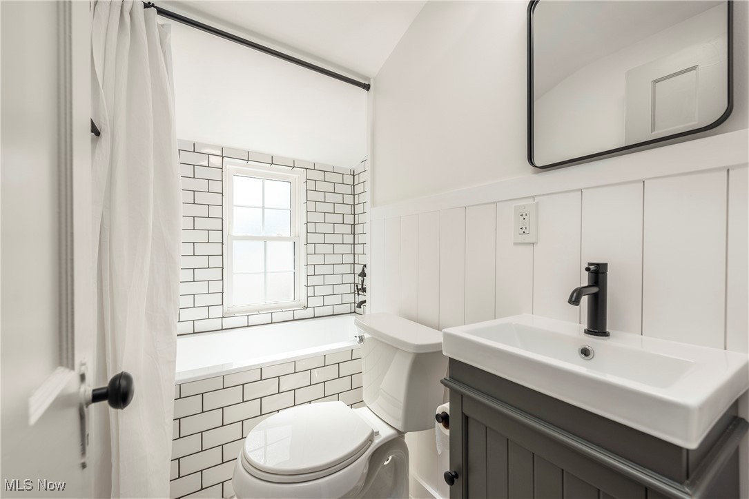 3707 Normandy Road Shaker Heights OH 44120