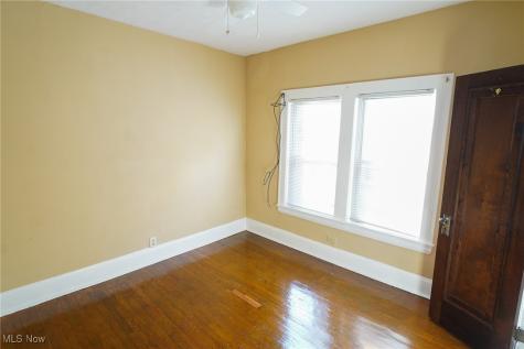 1365 Phelps Avenue Lakewood OH 44107