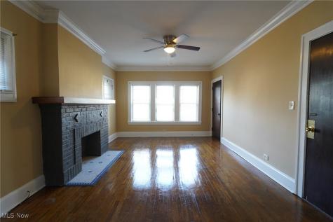 1365 Phelps Avenue Lakewood OH 44107