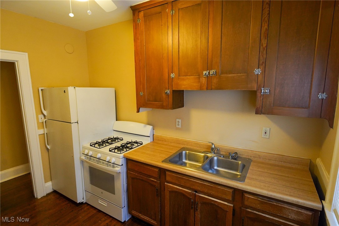 1365 Phelps Avenue Lakewood OH 44107