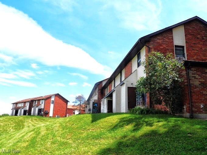 201 Burton Drive Cadiz OH 43907