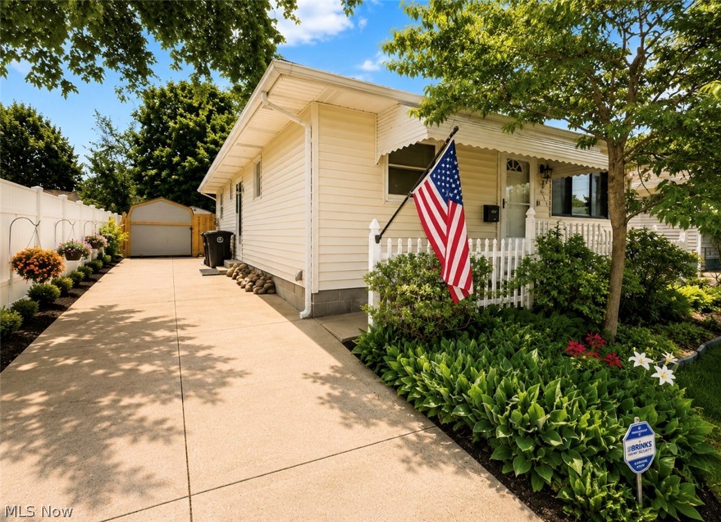 2065 Hackberry Street Akron OH 44301