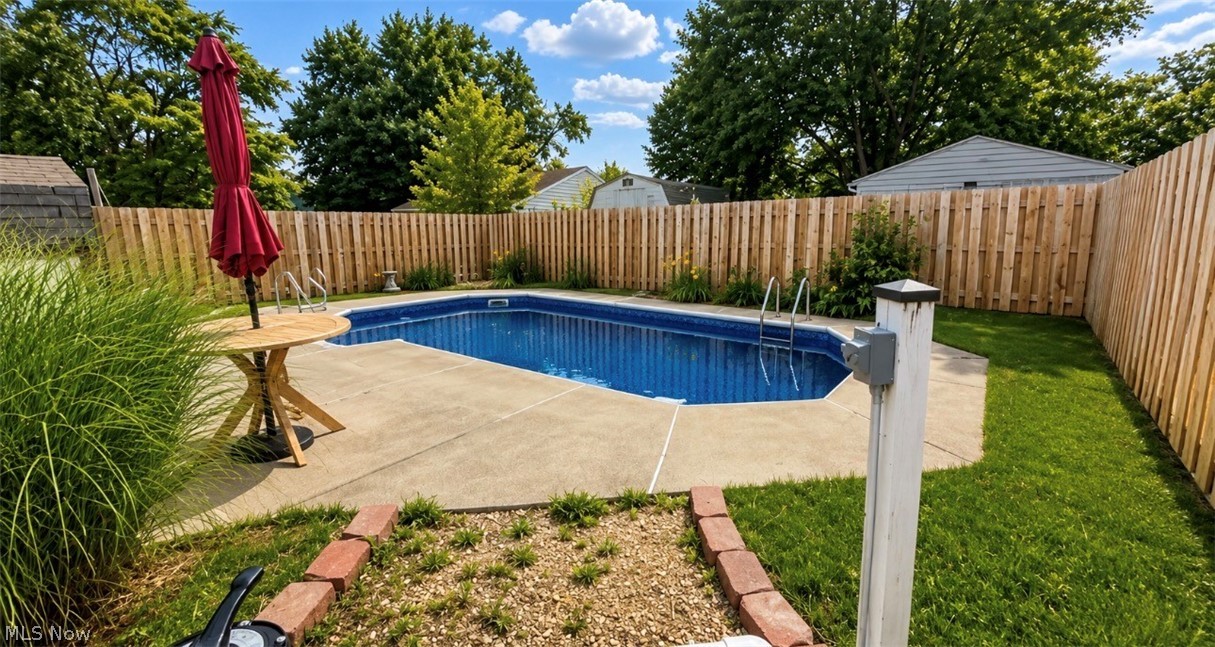 2065 Hackberry Street Akron OH 44301