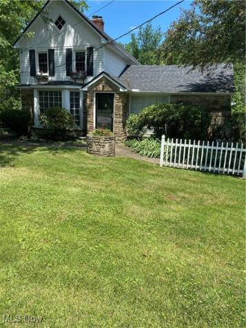 35755 Miles Road Moreland Hills OH 44022