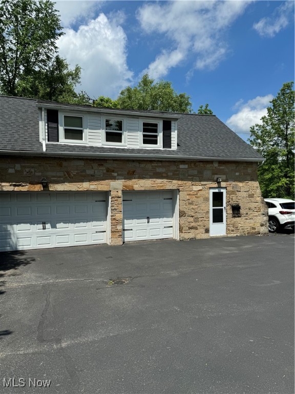 35755 Miles Road Moreland Hills OH 44022