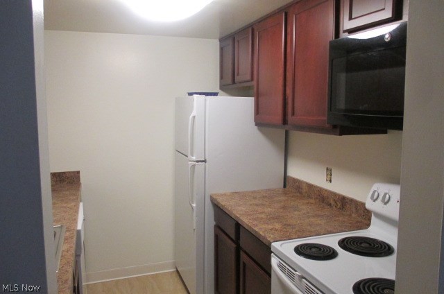 30 Severance Circle Cleveland Heights OH 44118