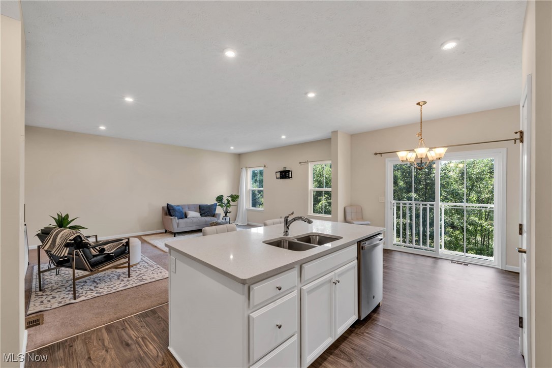 1177 Forecastle Trail Medina OH 44256