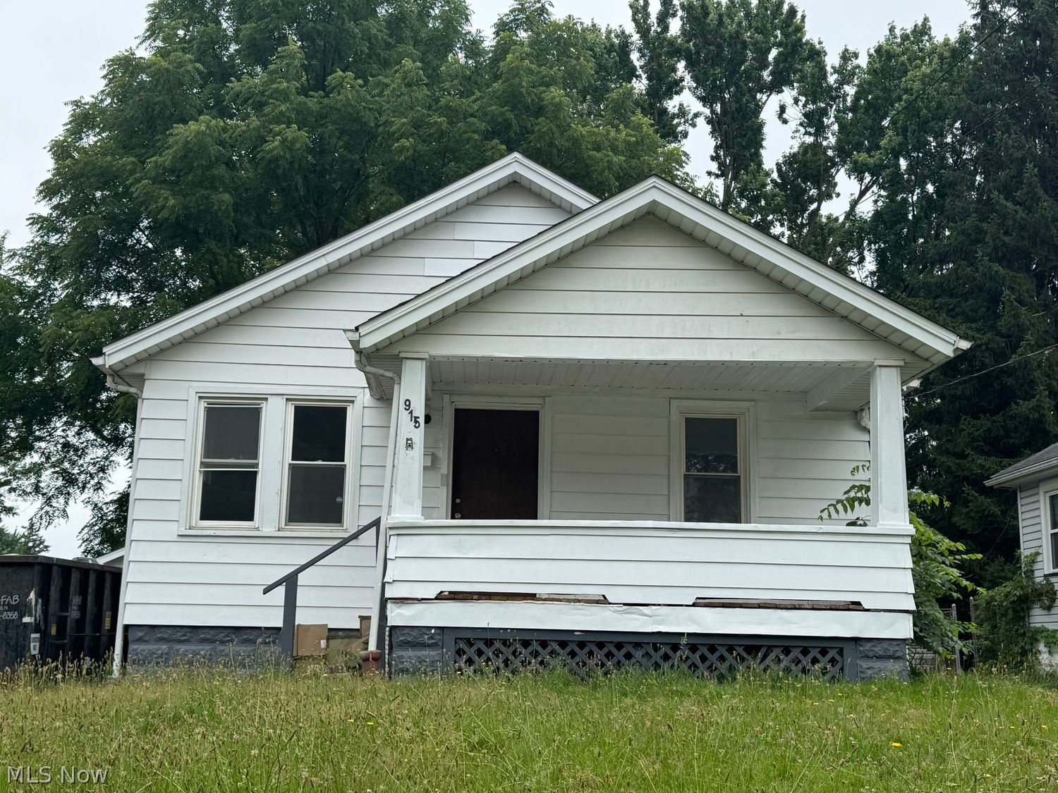 915 Pasadena Ave. Avenue Youngstown OH 44502