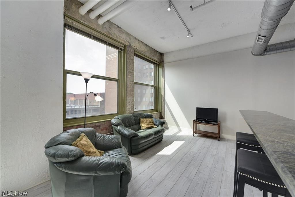 1104 Prospect Cleveland OH 44115