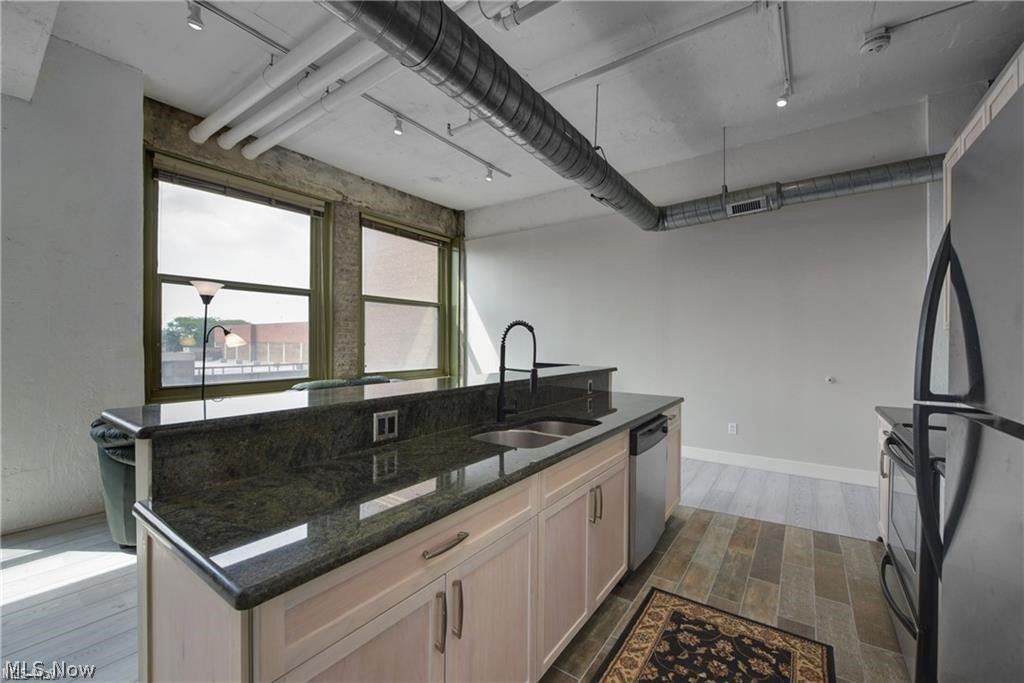 1104 Prospect Cleveland OH 44115