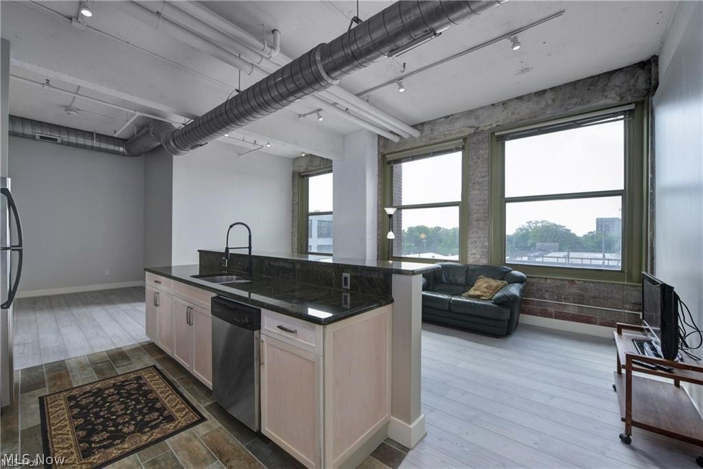 1104 Prospect Cleveland OH 44115