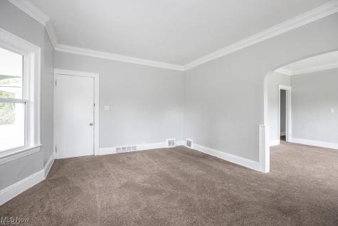 9215 Yale Avenue Cleveland OH 44108