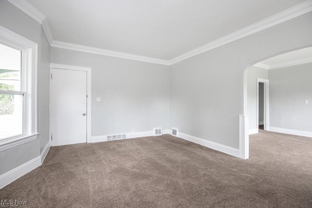 9215 Yale Avenue Cleveland OH 44108