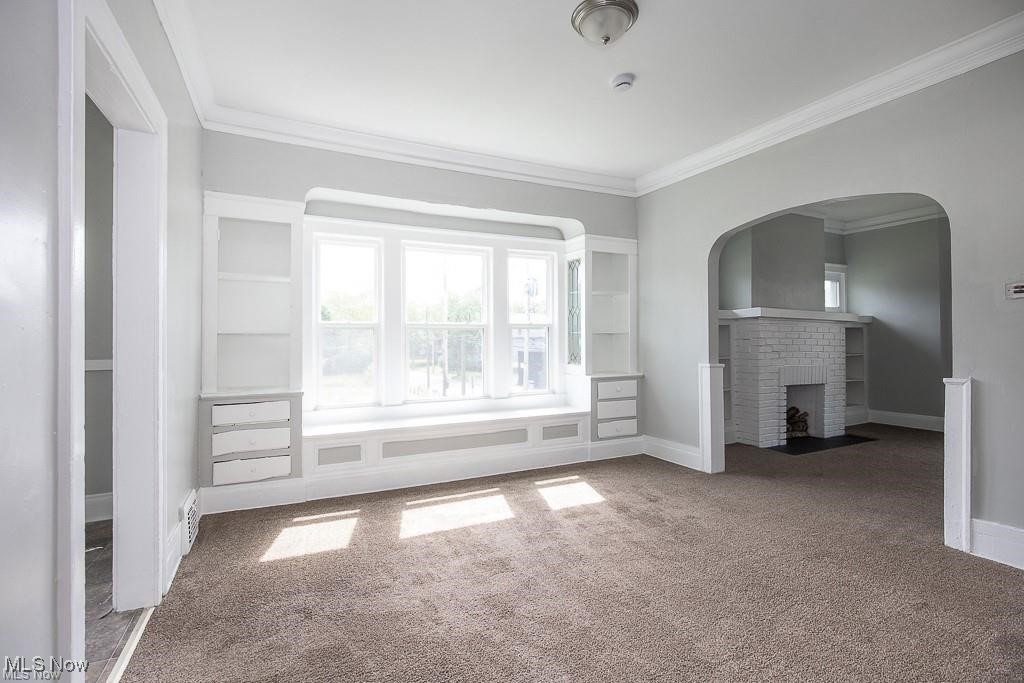 9215 Yale Avenue Cleveland OH 44108