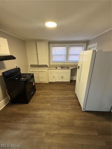 293 E Thornton Street Akron OH 44311