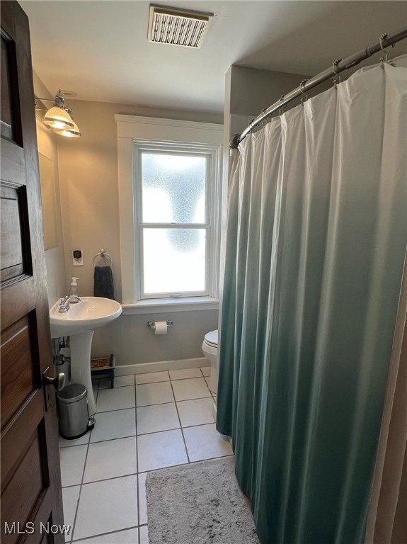 2877 Hampshire Road Cleveland Heights OH 44118