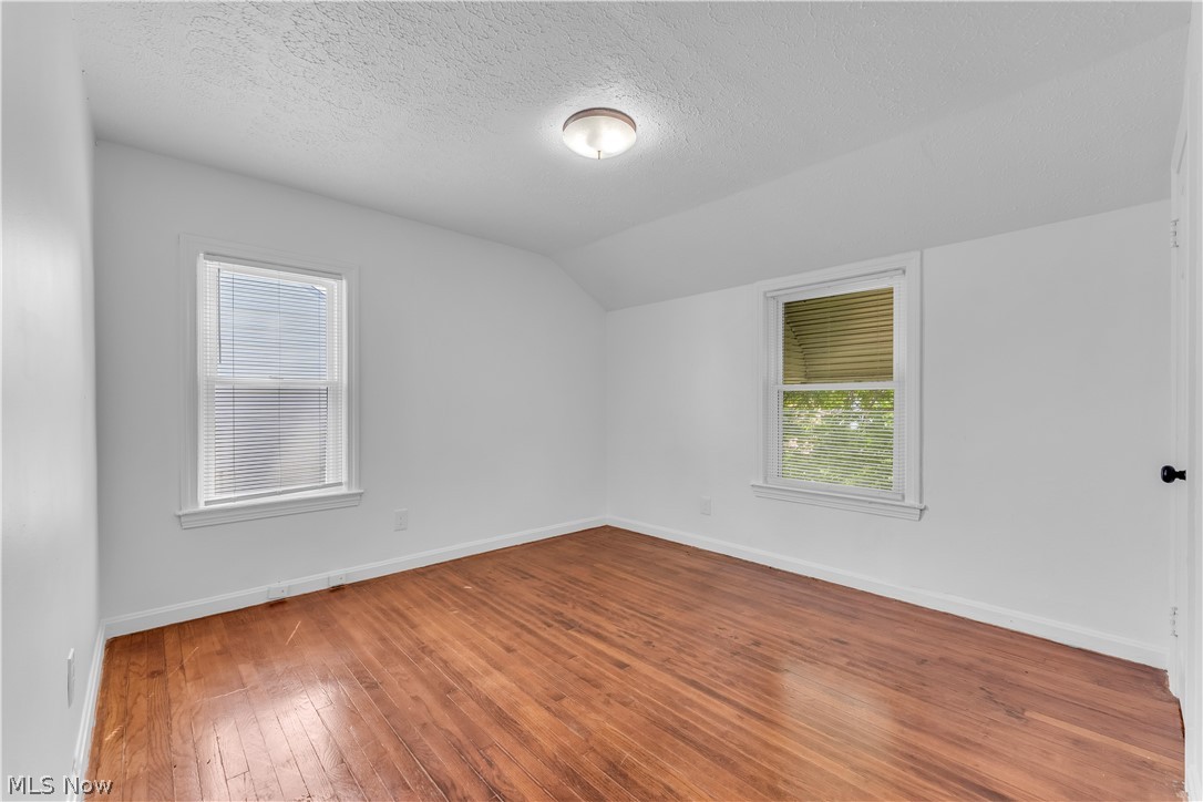 15803 Delrey Avenue Cleveland OH 44128