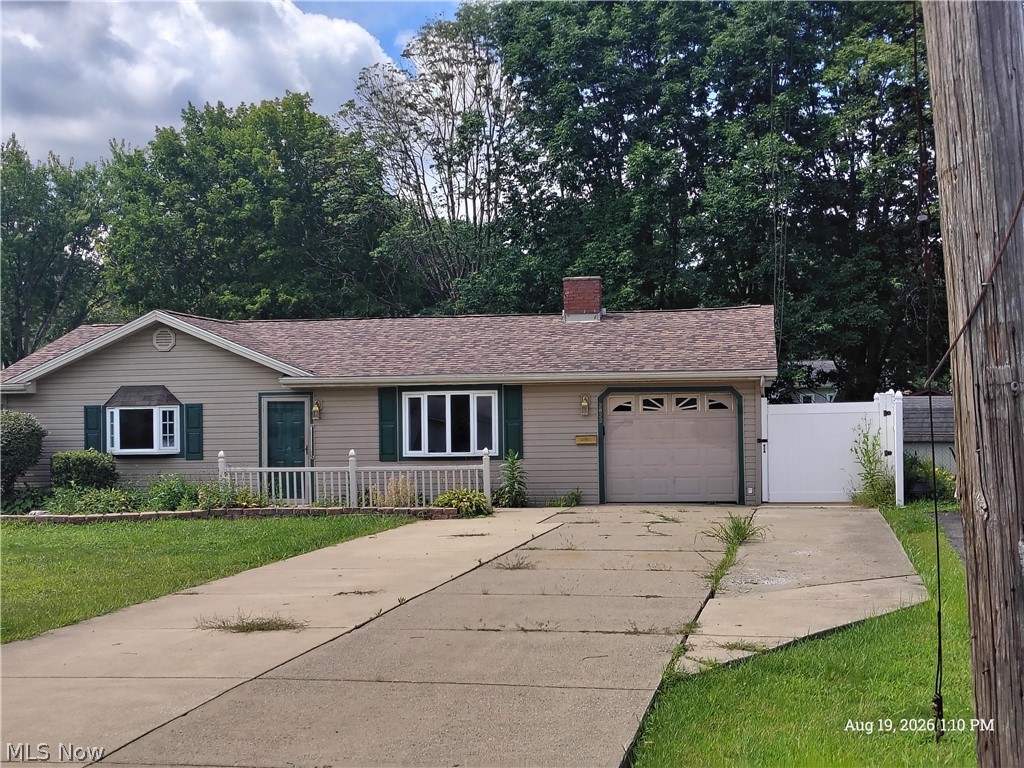 2822 Redgate Lane Austintown OH 44515