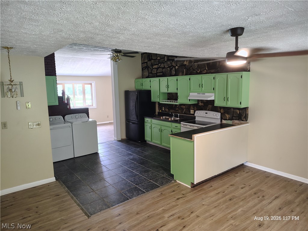 2822 Redgate Lane Austintown OH 44515