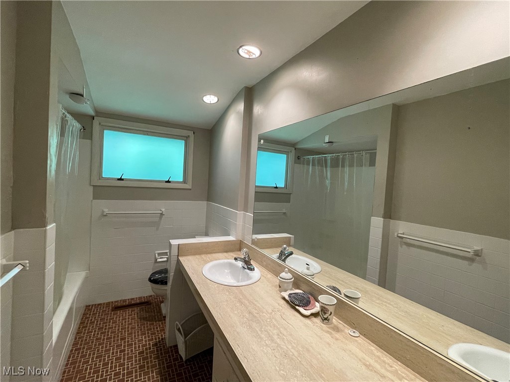 36315 Timberlane Drive Solon OH 44139