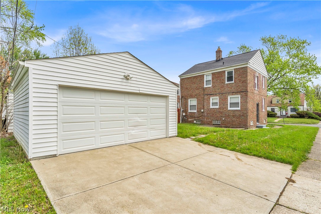 5440 Hollywood Avenue Maple Heights OH 44137