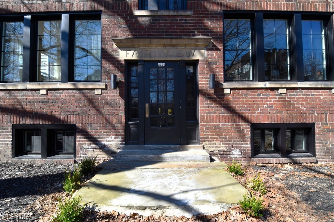 2276 Grandview Avenue Cleveland Heights OH 44106