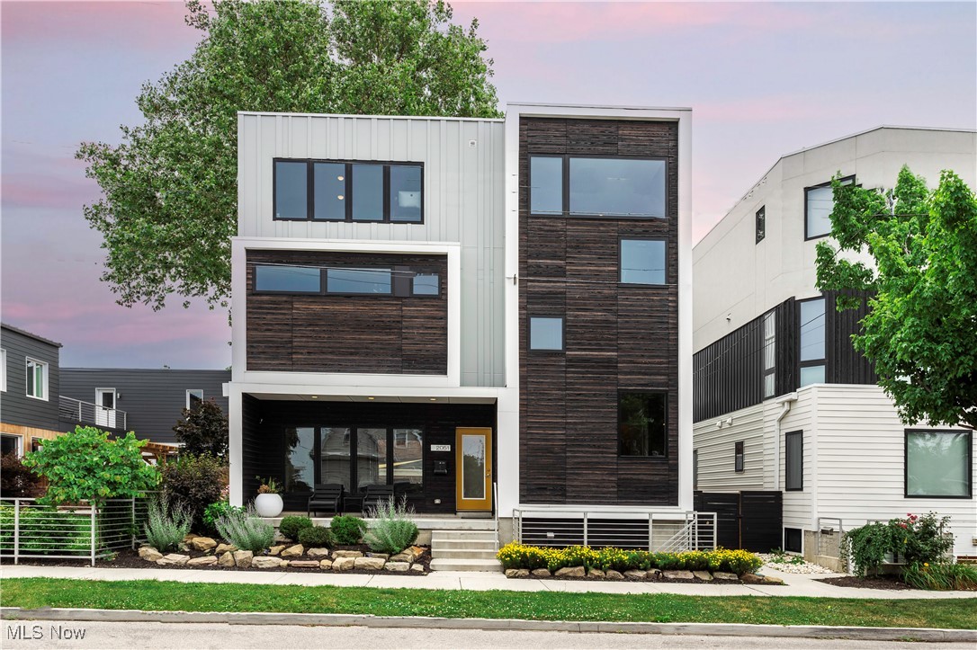 Cleveland OH, 2051 W 19th Street