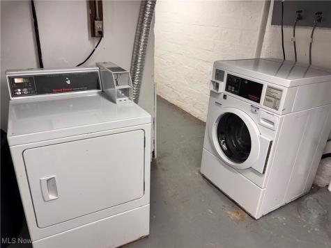 1340 W 65th Street Cleveland OH 44102