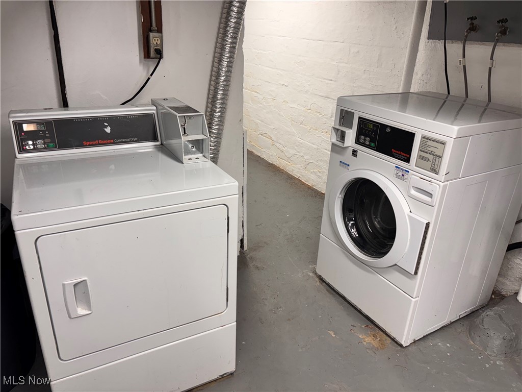 1340 W 65th Street Cleveland OH 44102