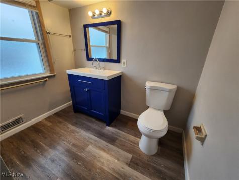 2413 Elmdale Road University Heights OH 44118