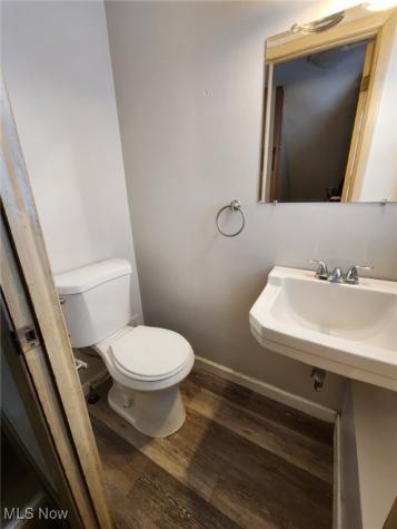 2413 Elmdale Road University Heights OH 44118