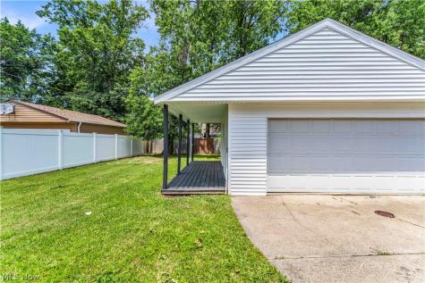 25291 Richards Avenue Euclid OH 44132