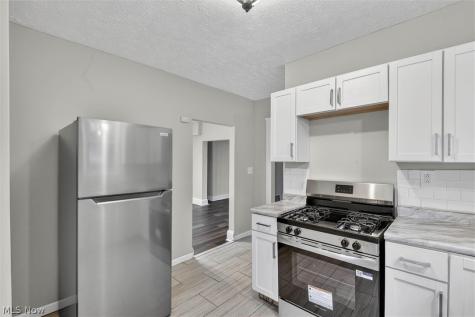 12912 Maplerow Avenue Garfield Heights OH 44105