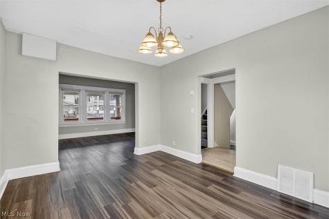 12912 Maplerow Avenue Garfield Heights OH 44105