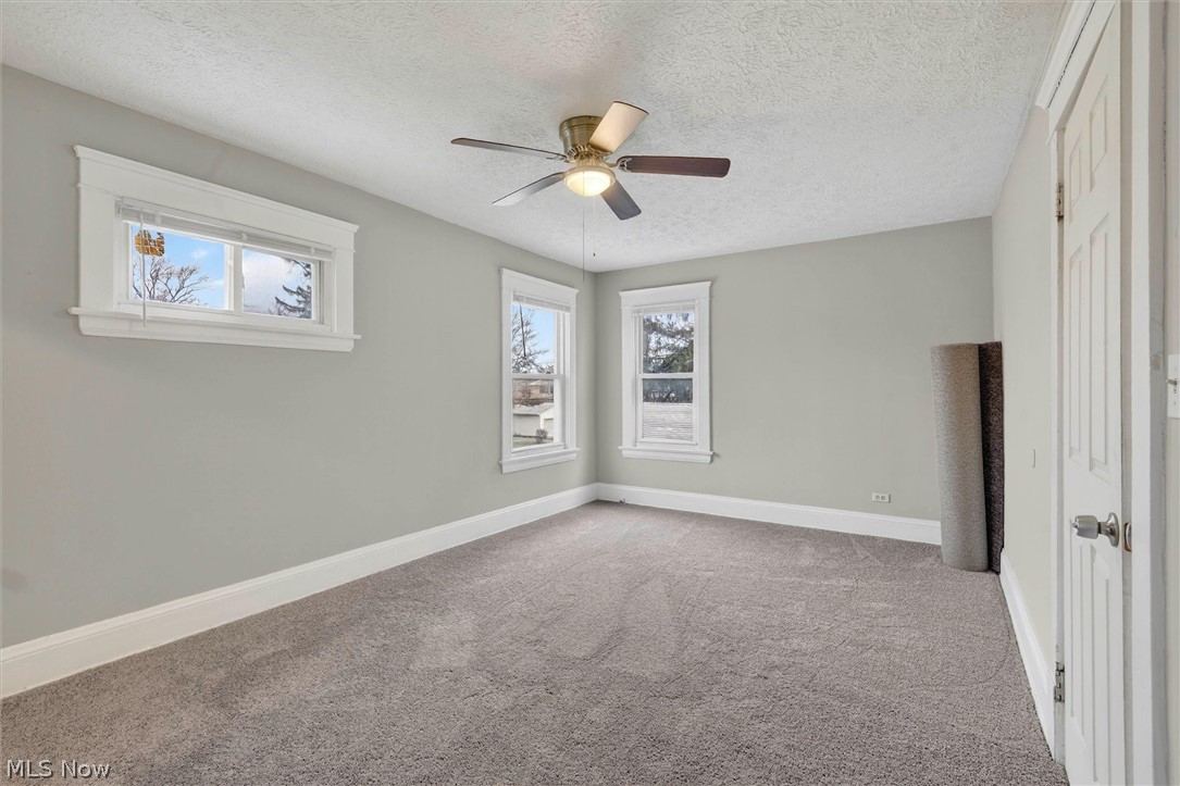 12912 Maplerow Avenue Garfield Heights OH 44105