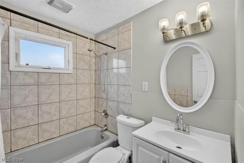 12912 Maplerow Avenue Garfield Heights OH 44105
