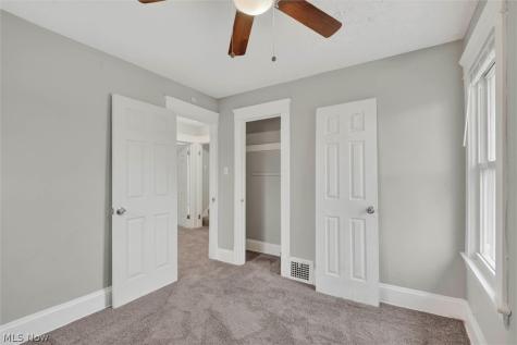 12912 Maplerow Avenue Garfield Heights OH 44105