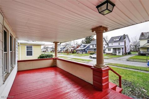 12912 Maplerow Avenue Garfield Heights OH 44105