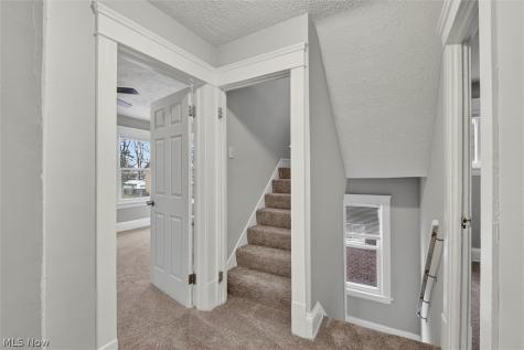 12912 Maplerow Avenue Garfield Heights OH 44105