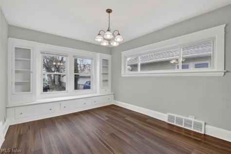 12912 Maplerow Avenue Garfield Heights OH 44105