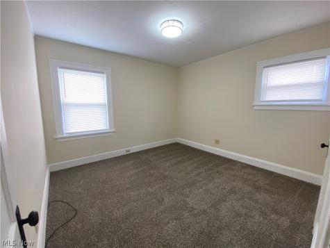 8221 Grand Division Avenue Cleveland OH 44125
