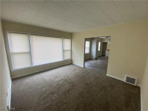 8221 Grand Division Avenue Cleveland OH 44125