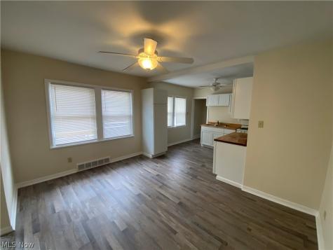 8221 Grand Division Avenue Cleveland OH 44125