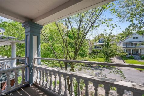 2280 Bellfield Avenue Cleveland Heights OH 44106