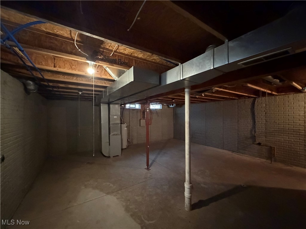 4154 E 95th Street Cleveland OH 44105