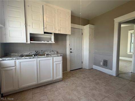1278 E 115th Street Cleveland OH 44108