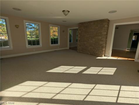 217 Eggleston Road Aurora OH 44202
