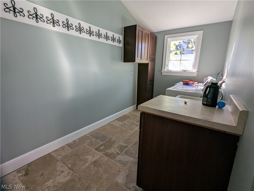 217 Eggleston Road Aurora OH 44202