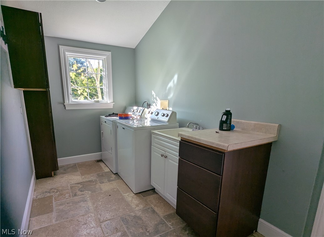 217 Eggleston Road Aurora OH 44202