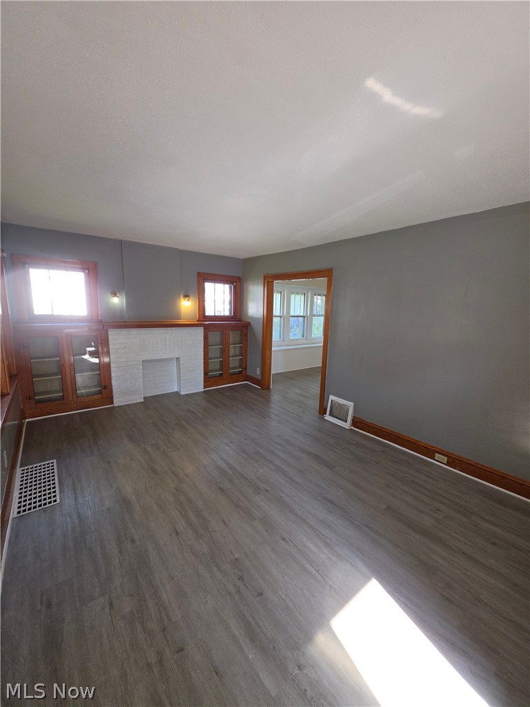 753 Clay Drive Akron OH 44311